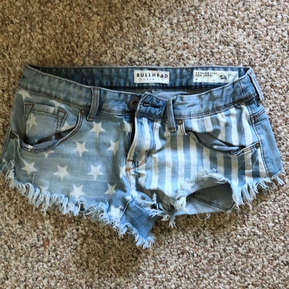 Bullhead Pants - American Flag Bullhead Shorts